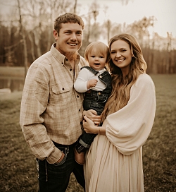 Cayla and her family